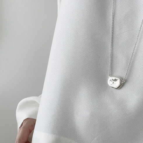 Lulu long necklace